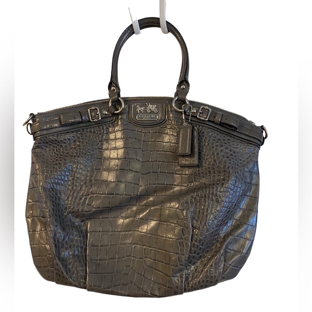 Coach Lindsay Crocodile Grey Leather Purse